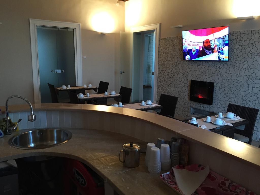 Chez Moi Bed & Breakfast 2*